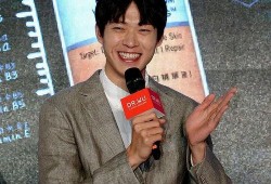 娱乐圈吃瓜第一线磕cp,当红明星甜蜜互动，CP感爆棚！